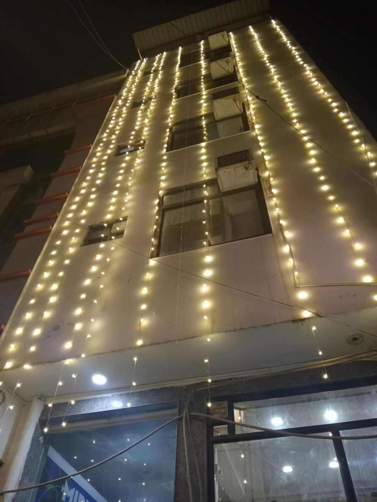 Hotel Clink New Delhi Airport Екстериор снимка